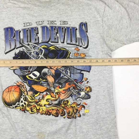 Vtg 90s Duke Blue Devils T-Shirt Flames Spell Out Logo Fire Basketball USA Sz XL - Picture 9 of 12